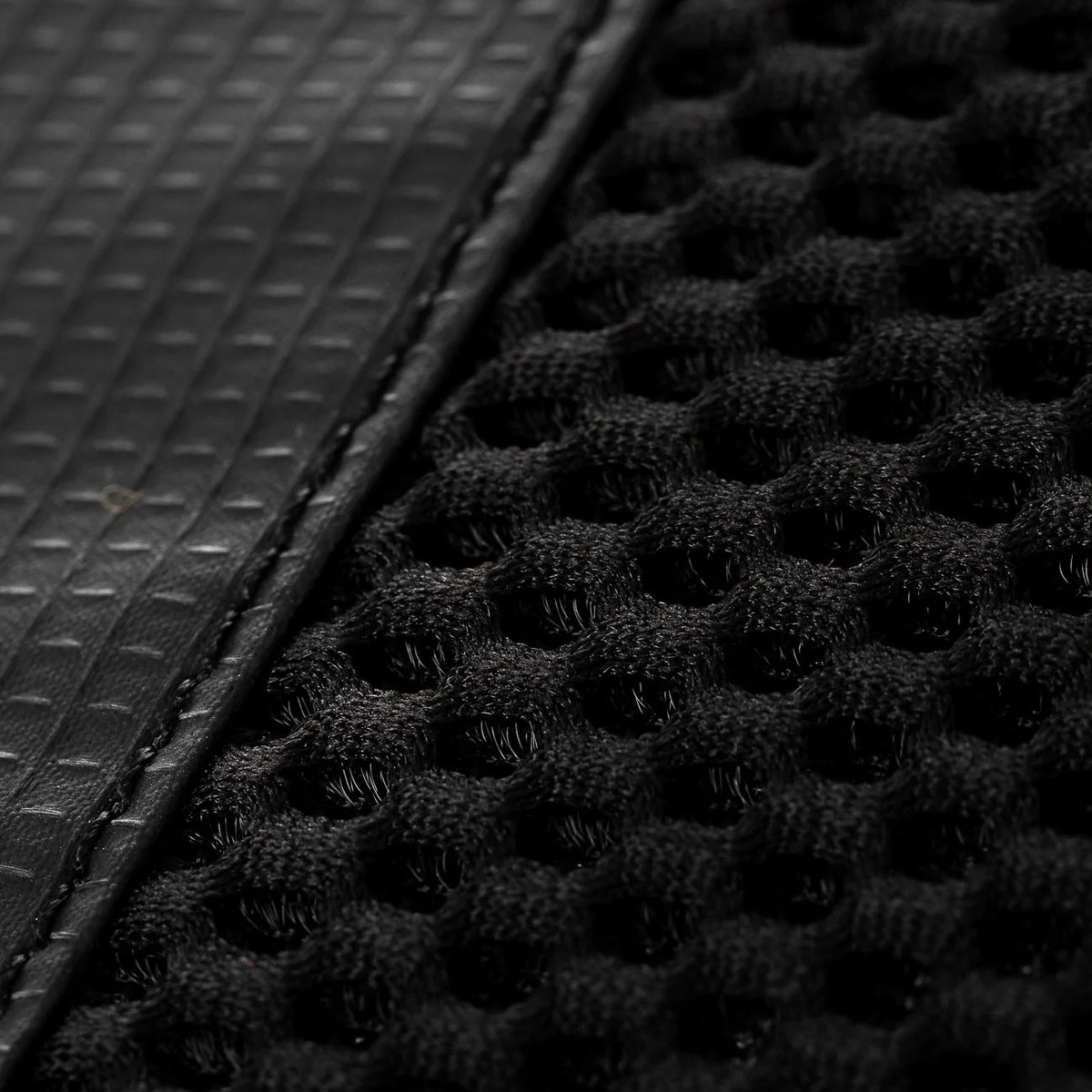 Creatures Of Leisure Fish Travel DT2.0 - Black Silver