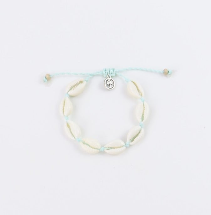 Pineapple Island Cowrie Shell Bracelet - Light Blue